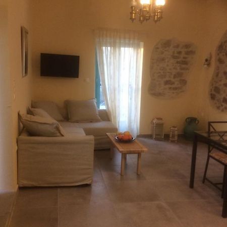 Kritikies Elyros Apartment Pitsidia Bagian luar foto